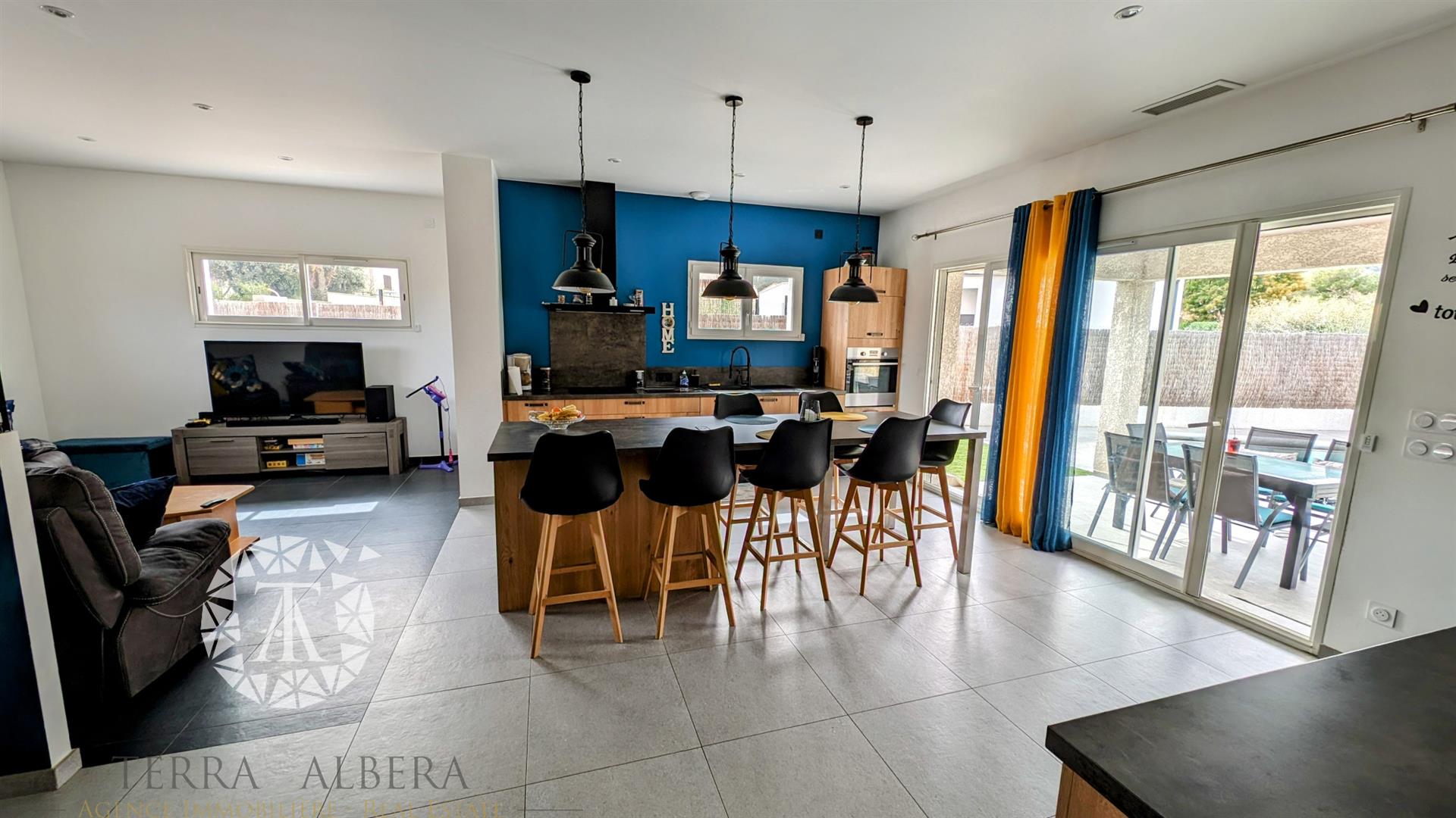 Compra: Vivenda (66740)