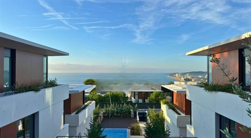 Luxueus appartement met uitzicht op zee