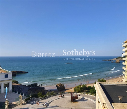 Biarritz center - ocean view