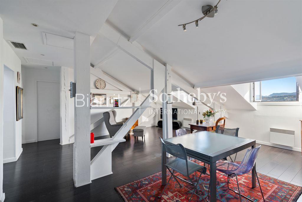 3 room apartment in Les Halles district