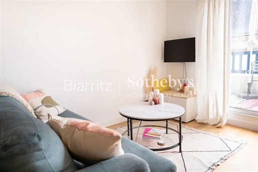 Charming apartment in the city center with parking