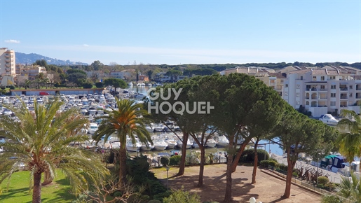 A Mandelieu - Cannes Marina - Wohnung mit schönem Blick auf den Hafen
