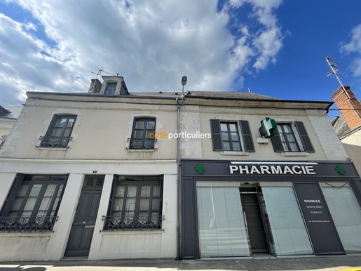 Verkauf des Charakterhauses mit Geschäftsräumen in Lignières