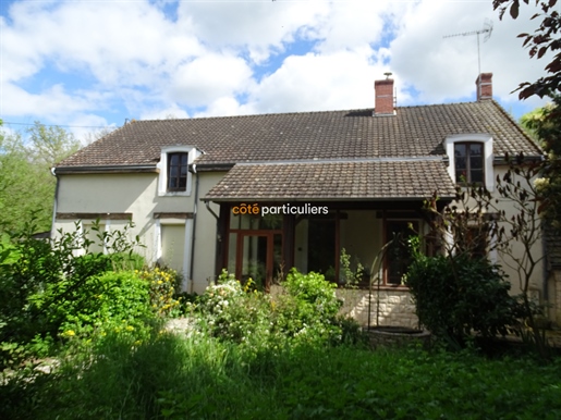 Verkoopt karaktervol huis met tuin in Lignières