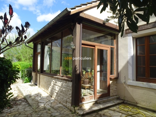 Sells character house with garden in Lignières