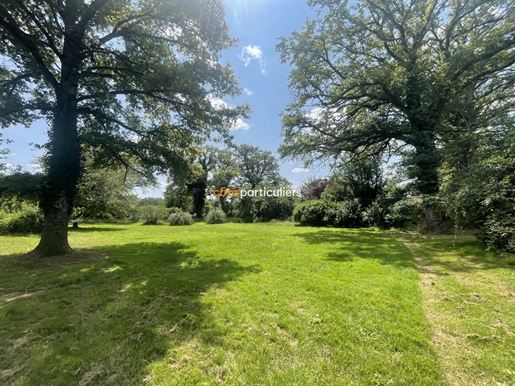 Vends Maison de caractère sur 1 hectare 72 à Lignieres