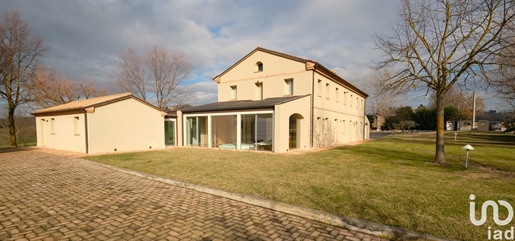 Detached house / Villa for sale 311 m² - 3 bedrooms - Jesi