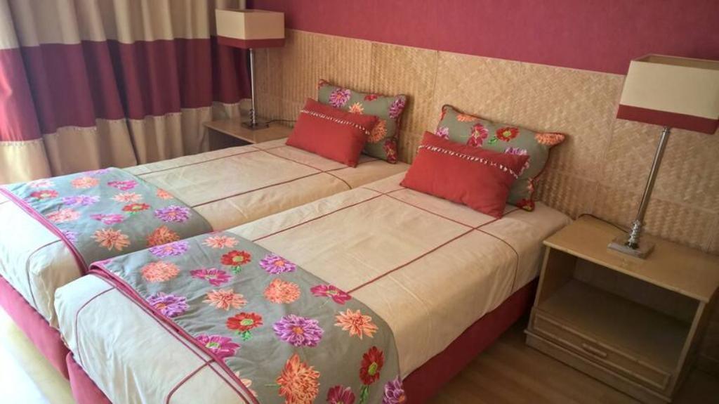 Compra: Vivenda (7580)