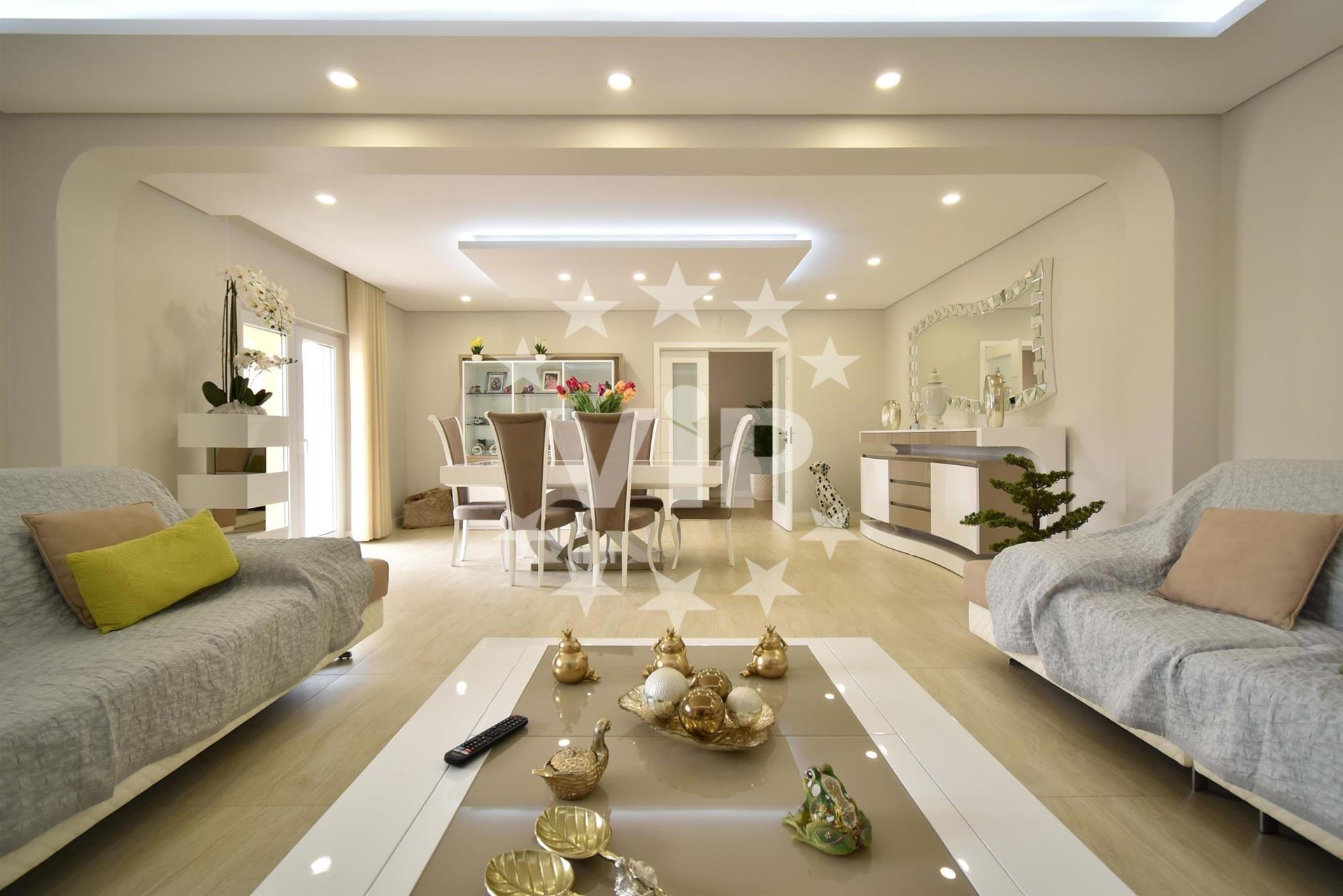 Quarteira - Villa - Drei Bedrooms