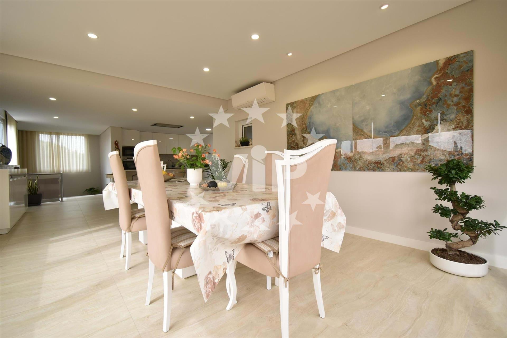 Quarteira - Villa - Drei Bedrooms