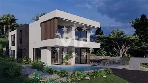Boliqueime -Land With Approved Project For Four Bedroom House