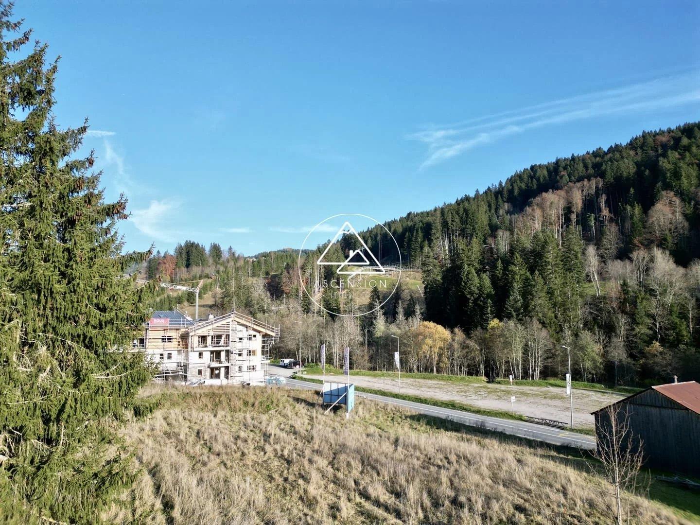 Appartement neuf en duplex de 3 chambres et un coin nuit - Les Gets