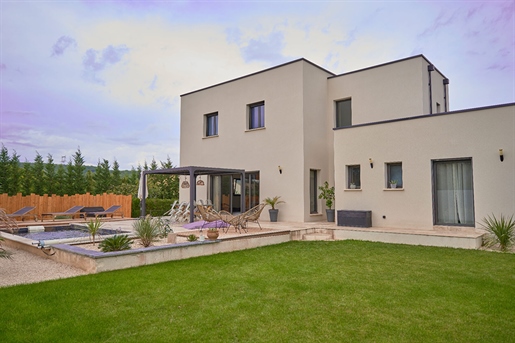 Maison contemporaine de standing de 157m² habitable - Gard