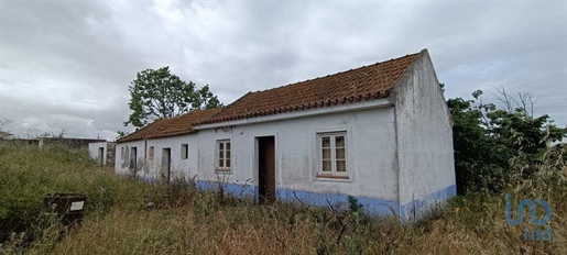 Country House with 3 Rooms in Setúbal with 114,00 m²
