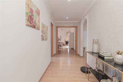 Appartement met 3 kamers in Setúbal met 132,00 m²