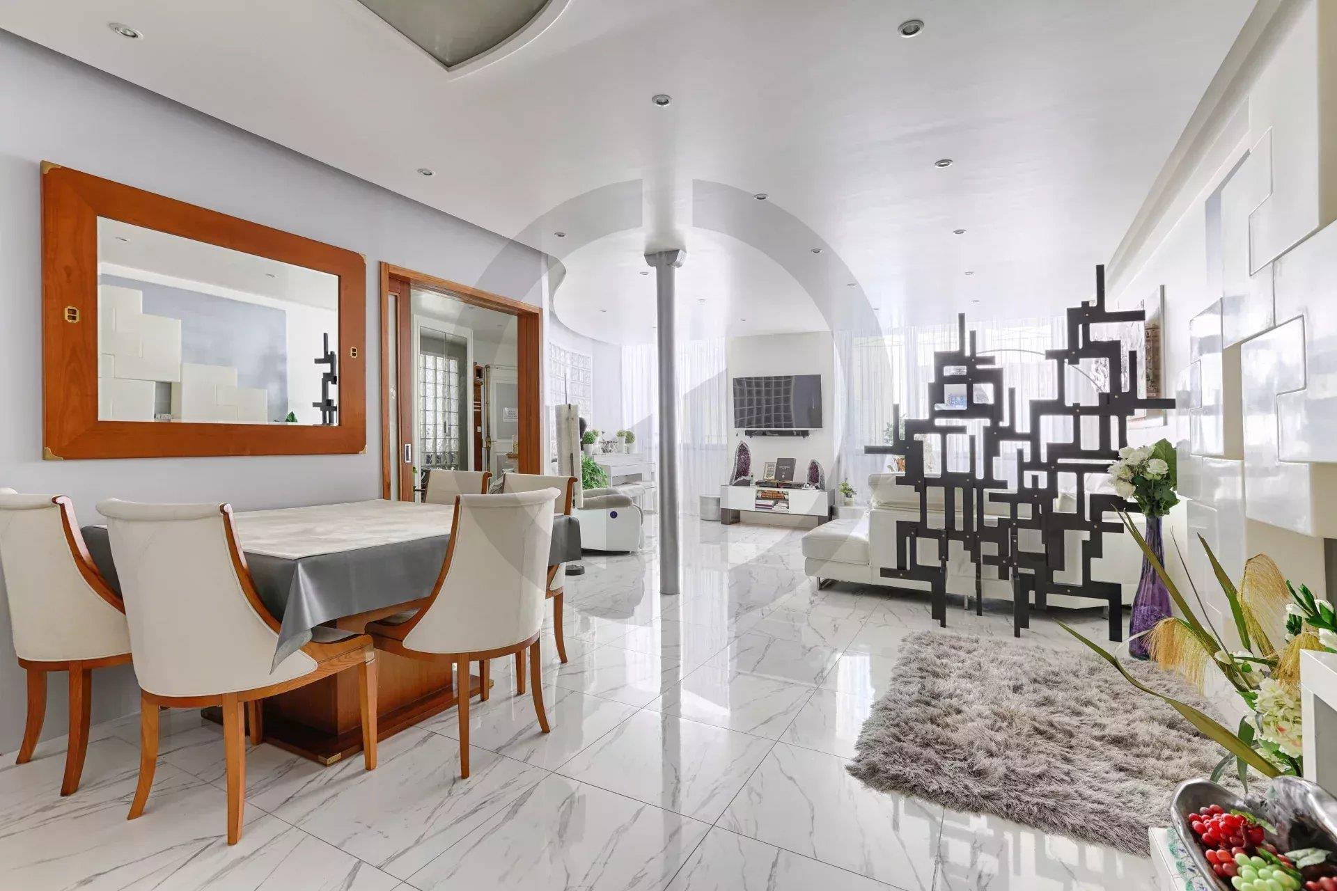 Exclusivité – Immeuble de 3 niveaux – 157 m² – Montorgueil / Grands Boulevards – Paris 2e