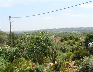 Building plot with good country views for sale in Alcantarilha-Silves