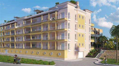 Palm Residence - Grands appartements neufs à Lagos en construction