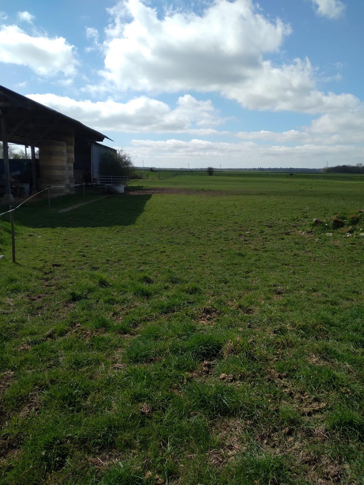 Land near Giverny and the A13