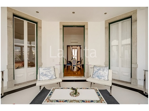 Stunning 3-Bedroom Apartment with Wonderful View - Cascais Bay Cascais