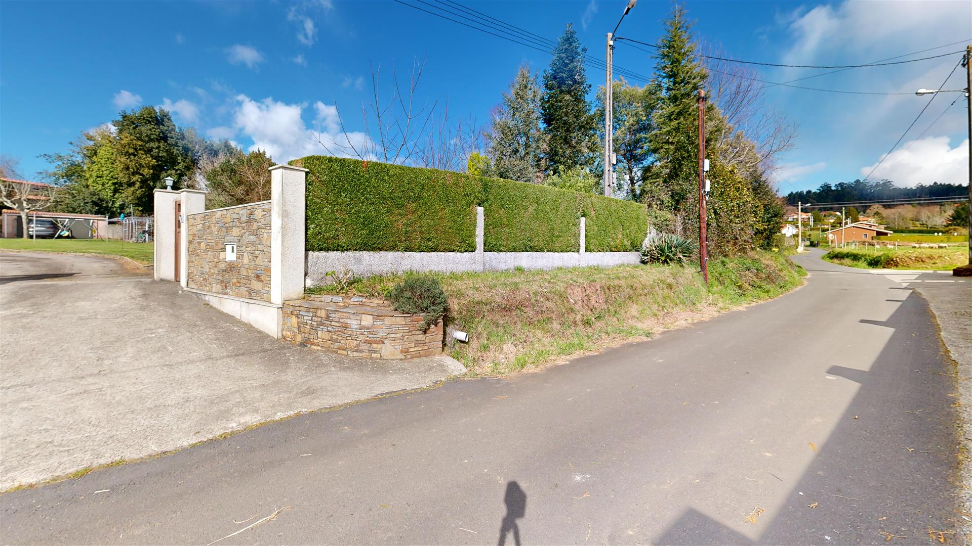 Detached House With Large Plot On The Coast Of Galicia (Spain)