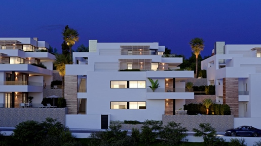 Spain: Costa Blanca. For sale luxury apartment