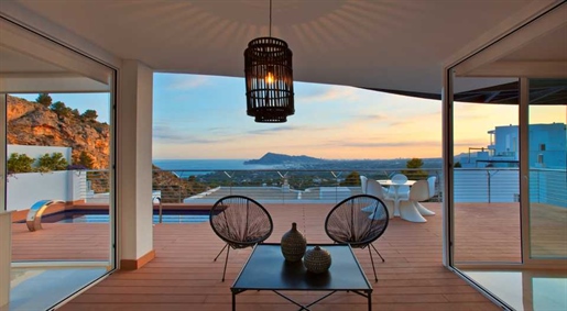 Espagne : Costa Blanca. A vendre Villa moderne . Vue mer