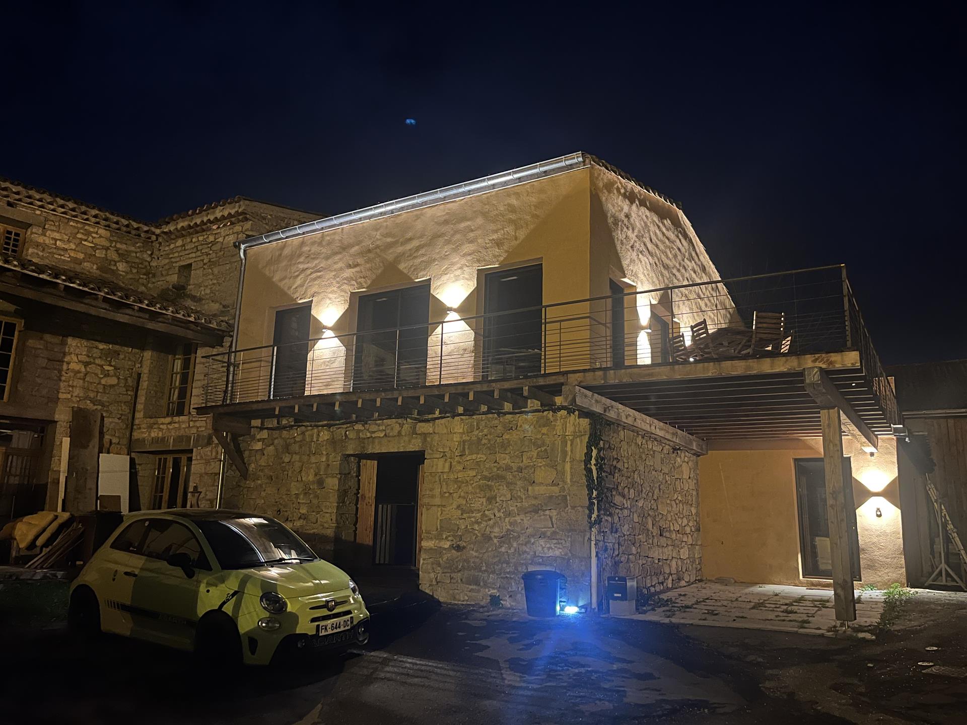 Uniquely Renovated Village House / Terrace / Workshop / Small Garden