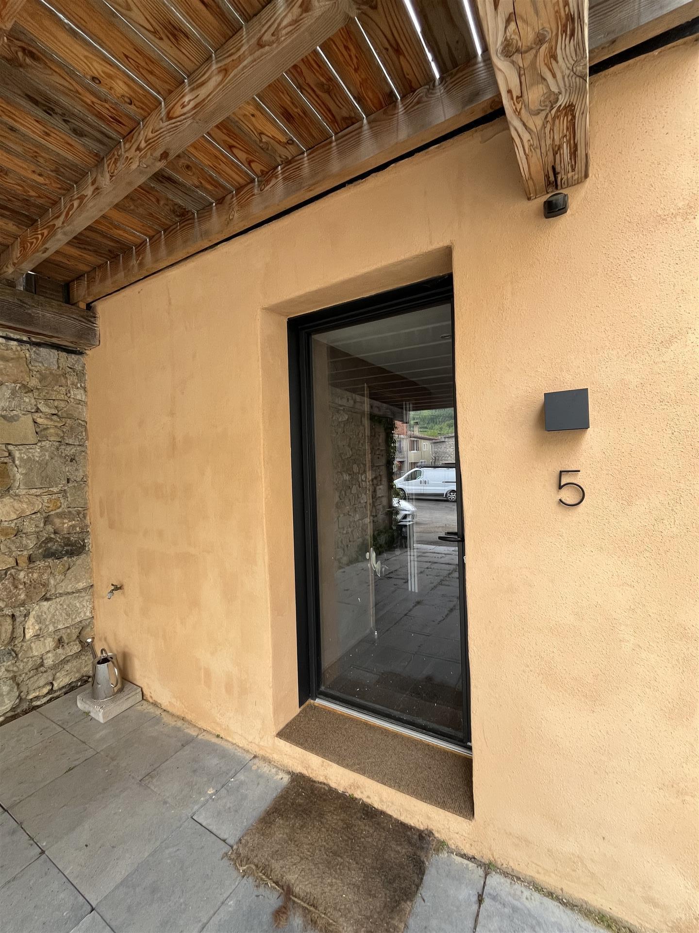 Uniquely Renovated Village House / Terrace / Workshop / Small Garden