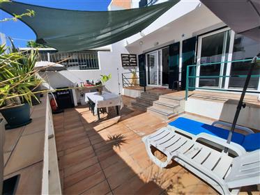 Fabulous House T4 + 1 in prime area of the city of Olhão, with huge terraces