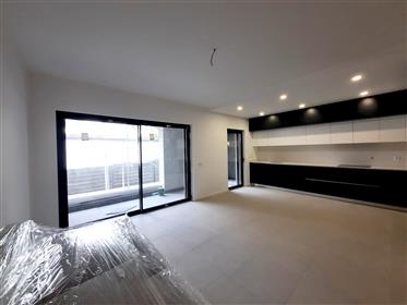 Duplex Apartment with 110 m2, garage, rooftop pool, fitness area and good views