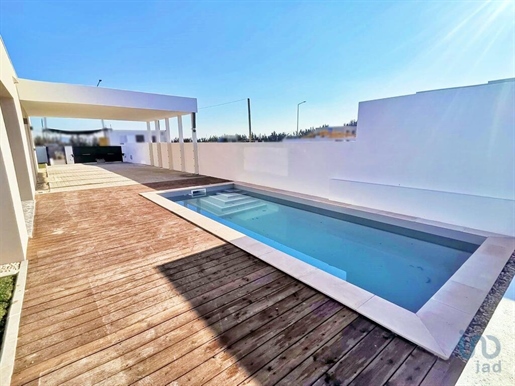 Casa / Villa T3 em Leiria de 129,00 m²