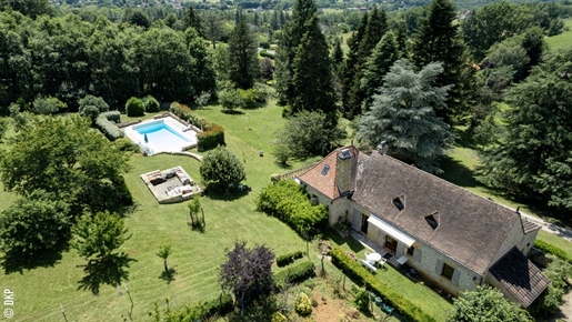 Exclusivity - Gourdon - Superb stone property set in 1ha43 of landscaped grounds with heated swimmin