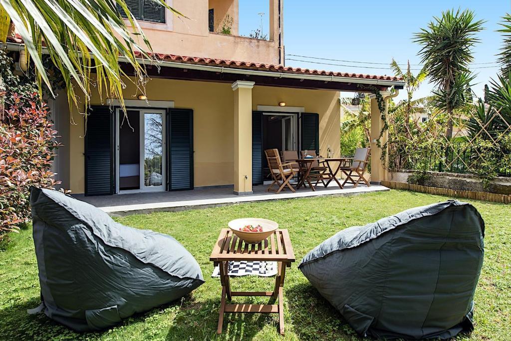 Appartement rénové à vendre près de la ville de Corfou