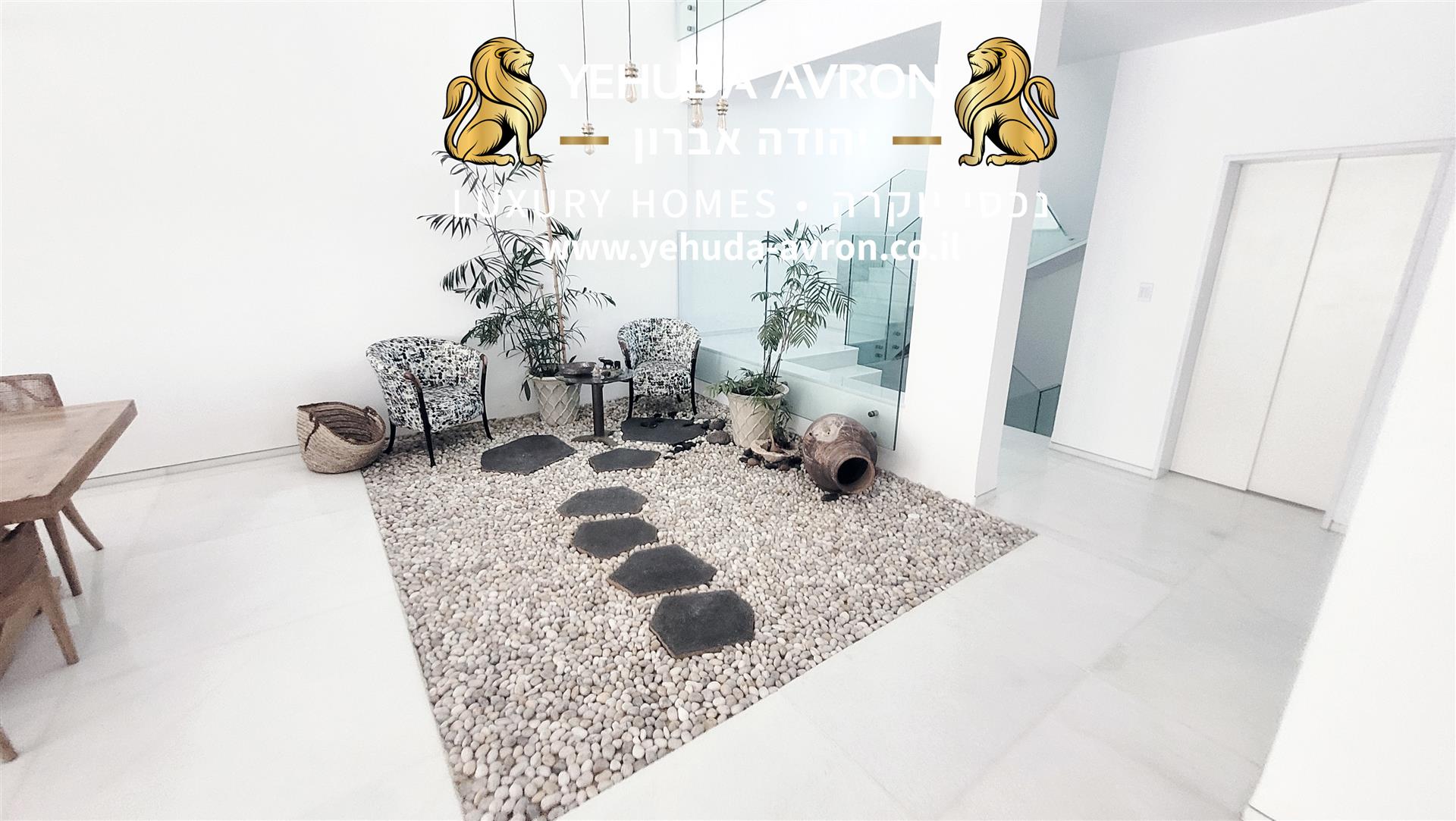 A villa with 9 rooms in Herzliya Pituach in the best location ! 