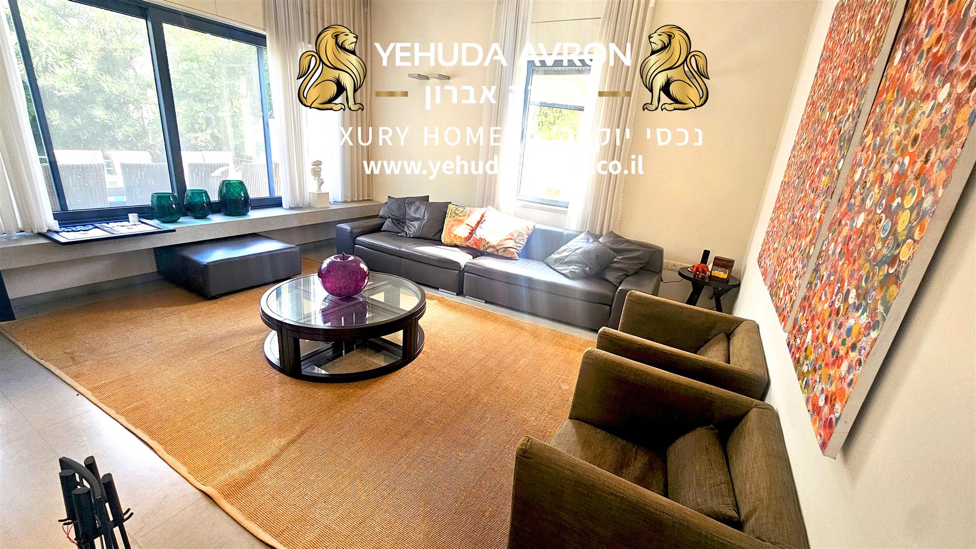A luxurious 12-room villa in Herzliya Pituach