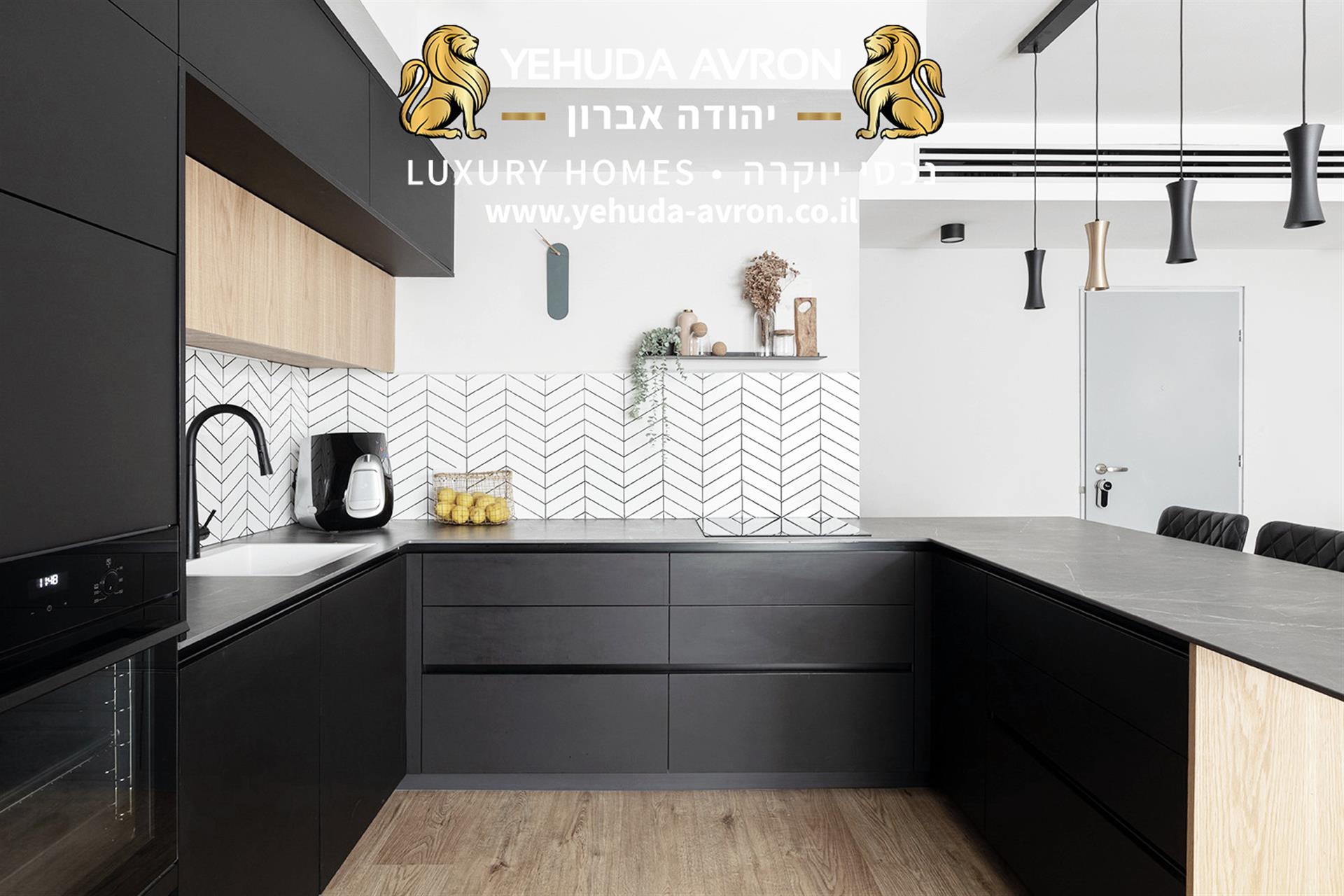 For sale in Herzliya in the new Galil Yam neighborhood, an amazing 4-room apartment.