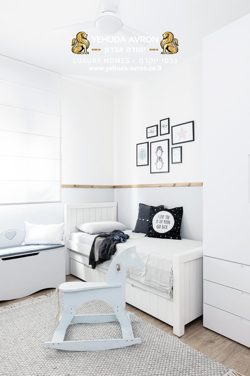 For sale in Herzliya in the new Galil Yam neighborhood, an amazing 4-room apartment.