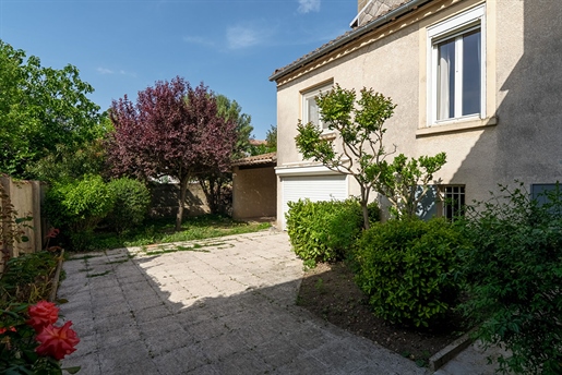 Carcassonne - Pasteur Maison T5 175 m² (109 m² hab) met tuin, garage, terras