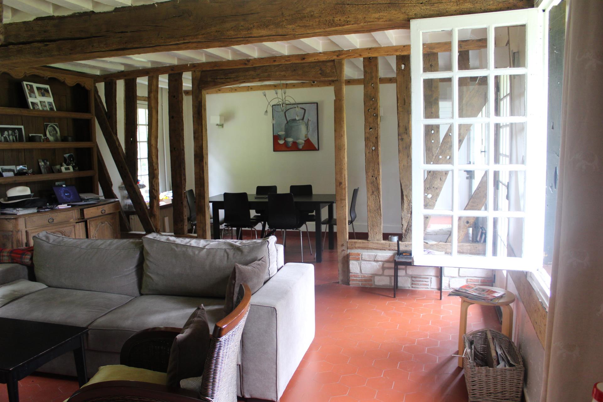 Norman house between Cormeilles and Bernay