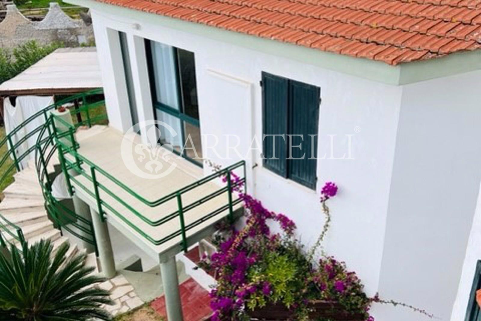 Purchase: House (09010)
