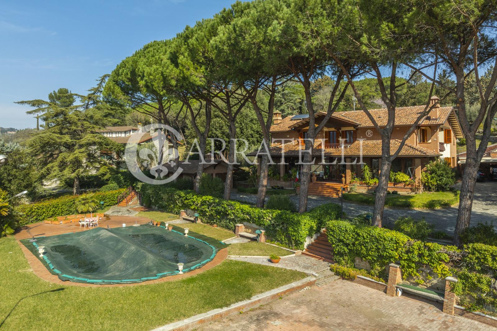 Purchase: House (06063)