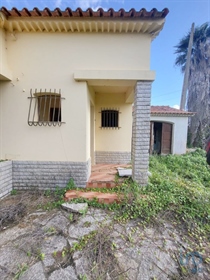 Casa / Villa T3 em Faro de 194,00 m²