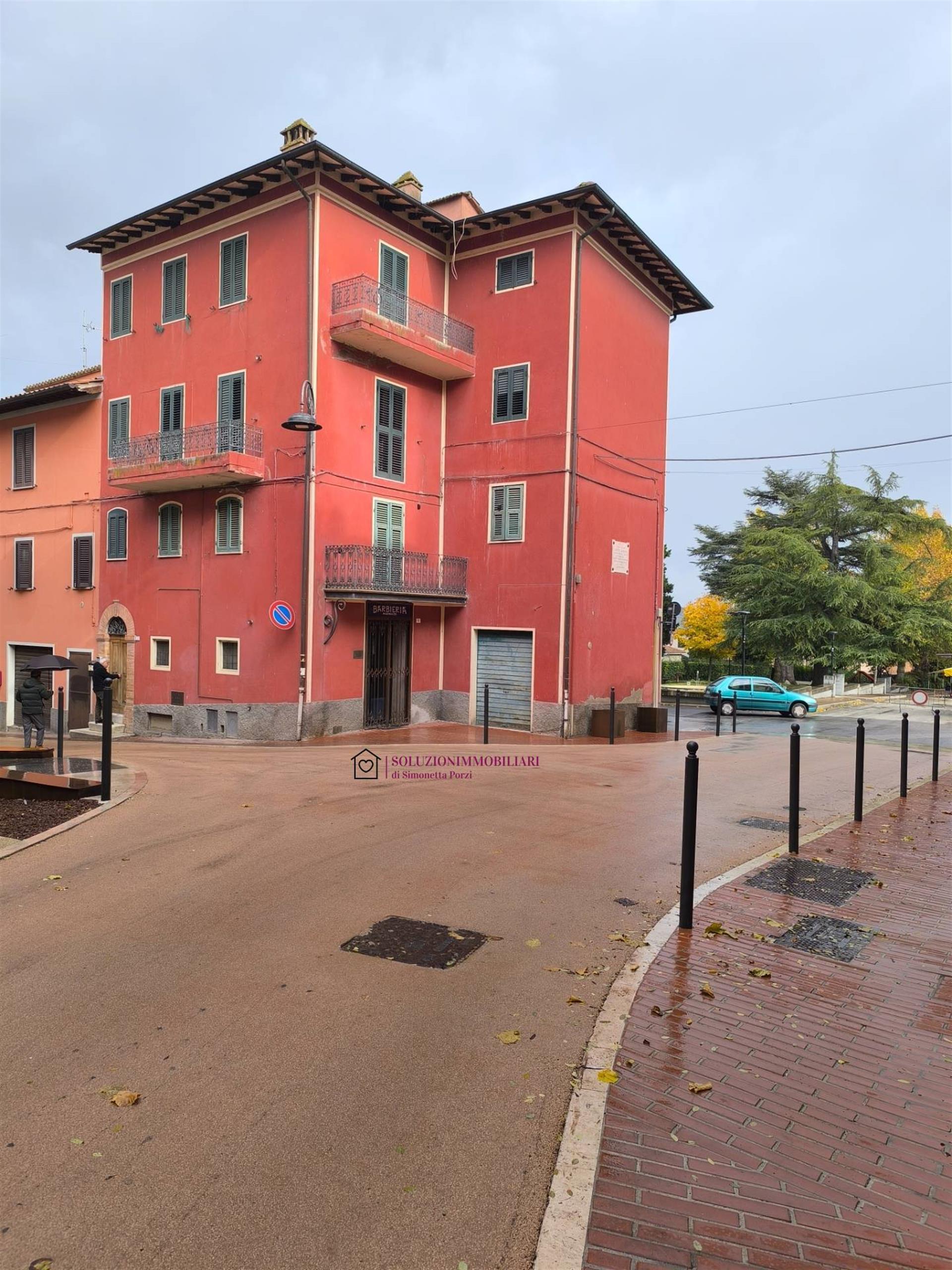 Terraced villa of 196 m2 in Torgiano