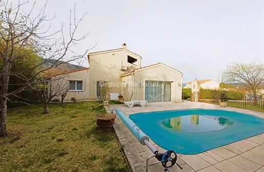 Villa type 5/6 with pool