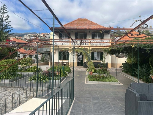 Fabulous Quinta For Sale in centre of Funchal!