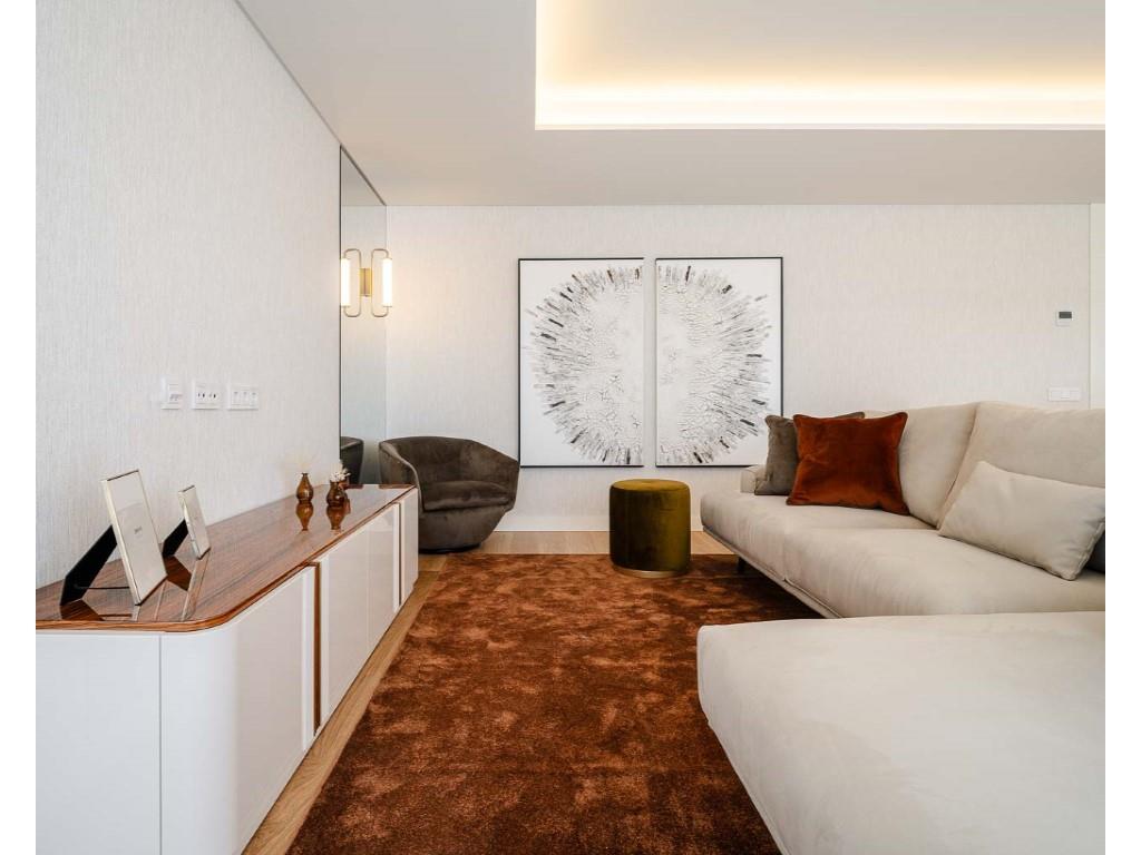 Cumpărare: Apartament (1500)