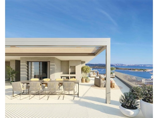 2 bdr Duplex with private rooftop terrace, in the new Riva development in Quinta da Trindade, Seixal