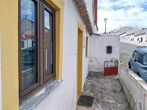 3 Bed Traditional Townhouse for Sale in Odeceixe
