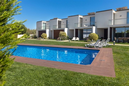 2 Bed Townhouse for Sale in Sagres